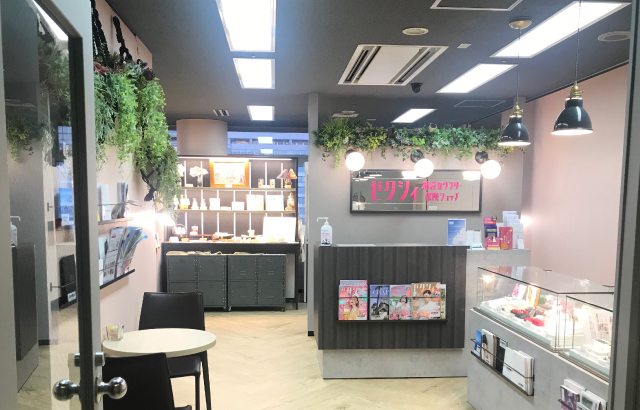 ゼクシィ保険ショップ_名古屋駅店